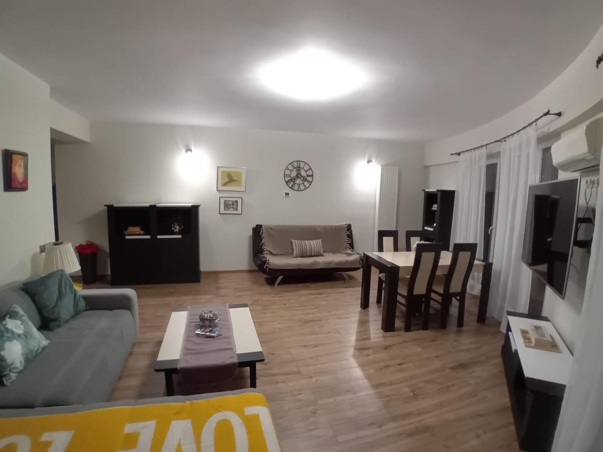 Panorama Apartament Plaza Tower 사투마레 외부 사진